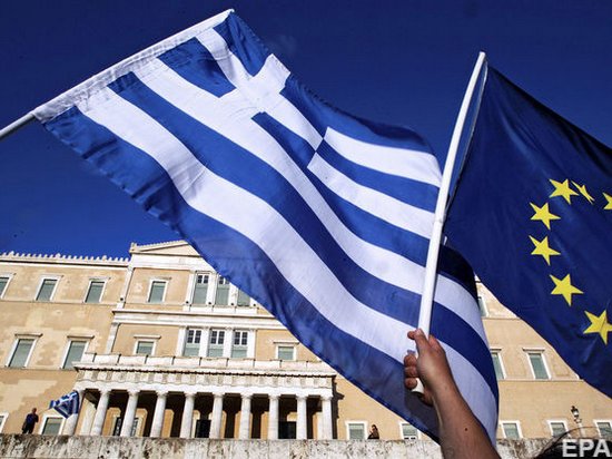 Агентство Moody's впервые за несколько лет повысило рейтинг Греции