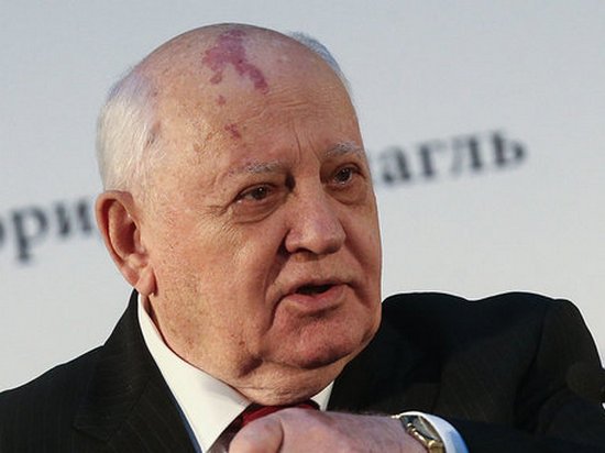Горбачев оценил переговоры Трампа и Путина