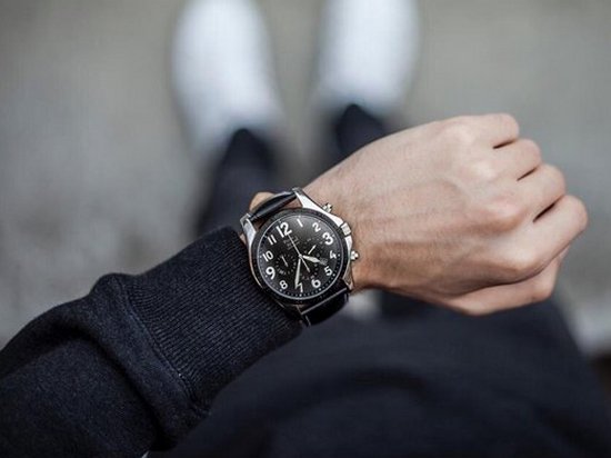 Оригинальные часы — стильный аксессуар на все времена