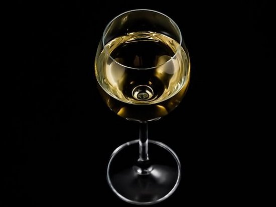 Ученые обнаружили неожиданное влияние алкоголя на мозг