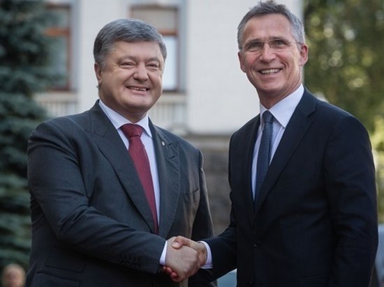 Киев потратил 2 миллиона на приезд главы НАТО в страну