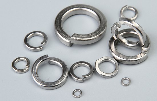 пружинные шайбы