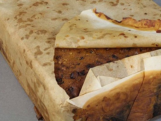 Ученые обнаружили в Антарктиде 106-летний фруктовый пирог