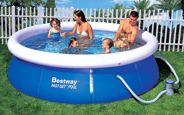 надувной бассейн