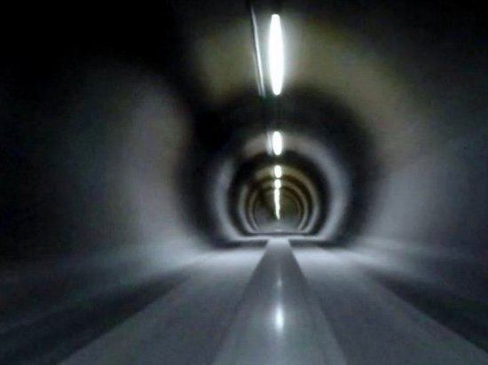 Капсулу Hyperloop разогнали до 320 километров в час (видео)