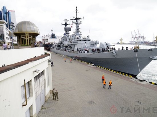 В порт Одессы зашел итальянский эсминец
