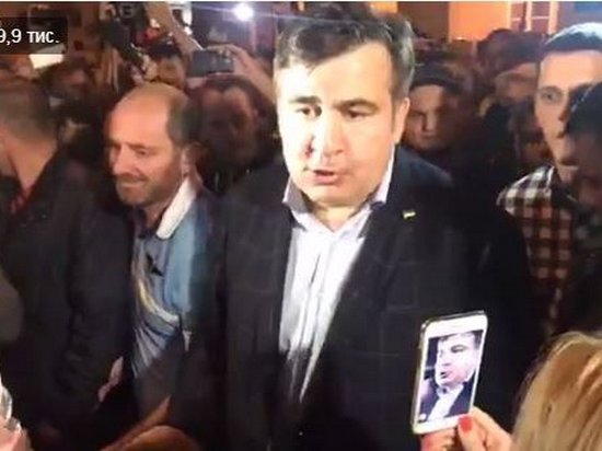 Саакашвили приехал во Львов, его лично встретил мэр Садовый (видео)