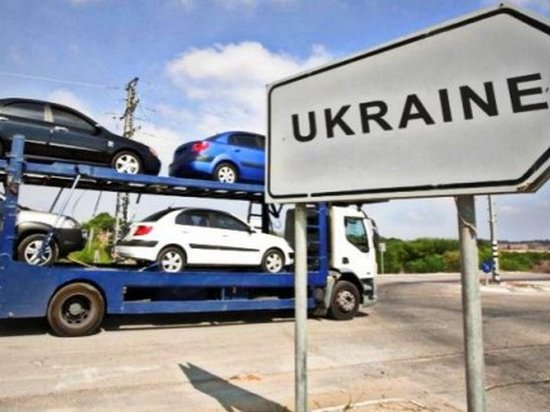 Почему власть в Украине не снизит пошлины на авто, — мнение