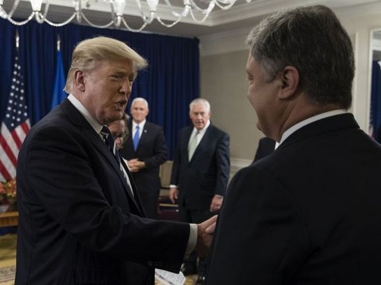 В Белом доме раскрыли подробности встречи Порошенко и Трампа
