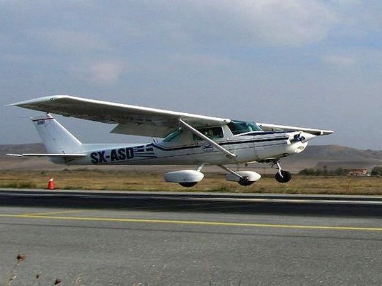 В Греции разбился частный самолет: погибли двое украинцев