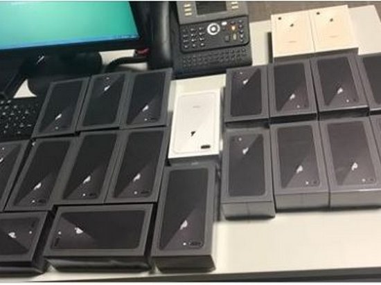 В Украине обнаружили контрабанду iPhone 8