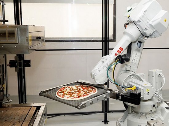 Стартап по производству пиццы роботами привлёк почти $50 миллионов