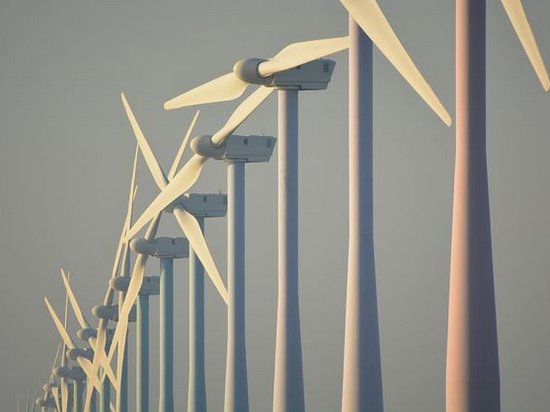 В Украине запустили самую мощную ветроэлектростанцию