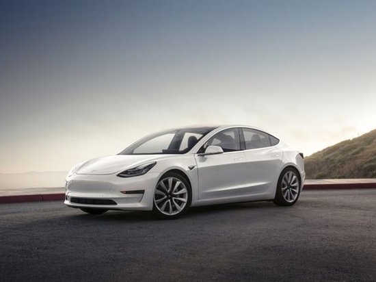 Tesla поспорила с экспертами издания Consumer Reports о надежности Model 3