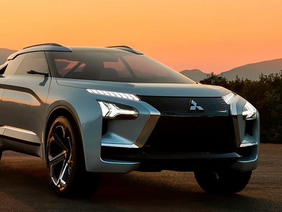 Mitsubishi показала концепт нового авто Evolution