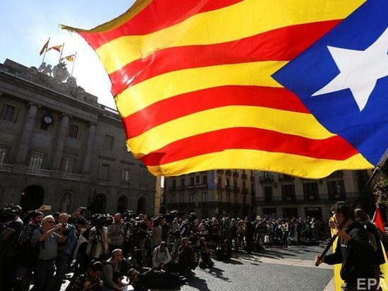 Прокуратура Испании выдвинула официальные обвинения лидерам Каталонии