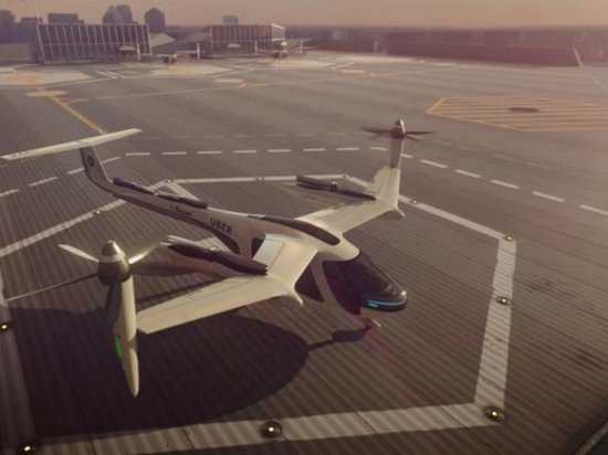 Uber договорился с NASA о создании летающего авто (видео)