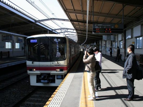 Японская компания извинилась за ушедший на 20 секунд раньше поезд