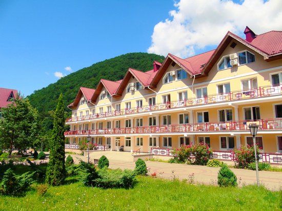 Оздоровление и отдых в Закарпатье в санатории «Шаян»