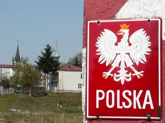 Польша вводит новые правила трудоустройства иностранцев