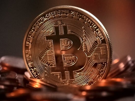 Стало известно, почему рухнул биткоин