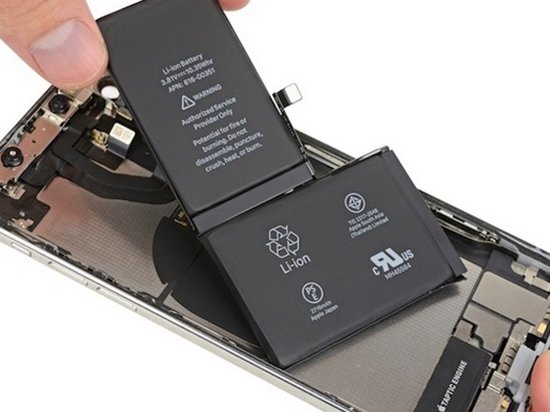 Новые iPhone оснастят емкой L-образной батареей