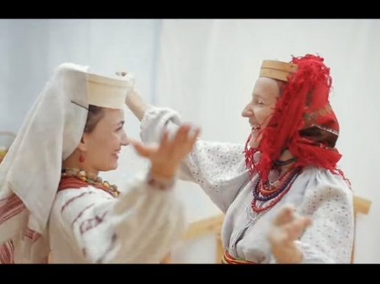 Украинский ансамбль перепел популярный хит Despacito (видео)