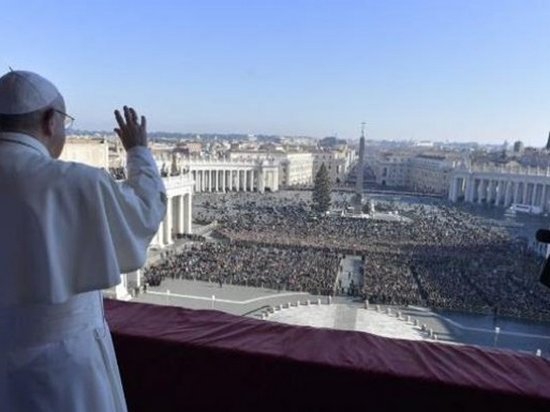 Папа Римский помолился за мир для Украины (видео)