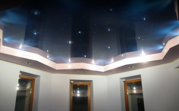 натяжной потолок