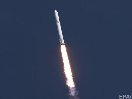 СМИ: SpaceX потеряла секретный военный спутник