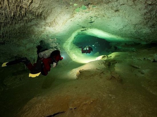 Страна чудес. В Мексике нашли крупнейшую затопленную пещеру (видео)