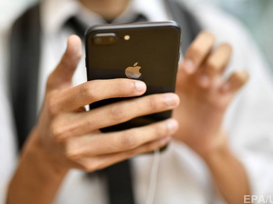 Apple подумывает спросить у пользователей iPhone, нужно ли им замедление гаджета