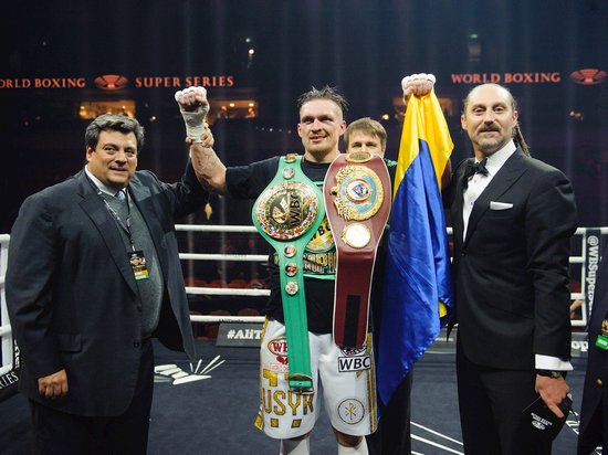 Александр Усик поднялся в рейтинге лучших боксеров мира