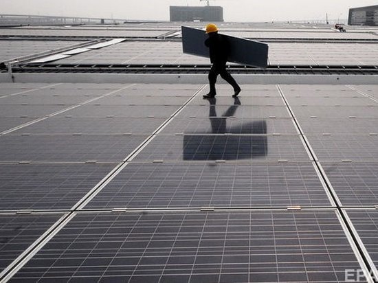 В Украине запустили новую солнечную электростанцию