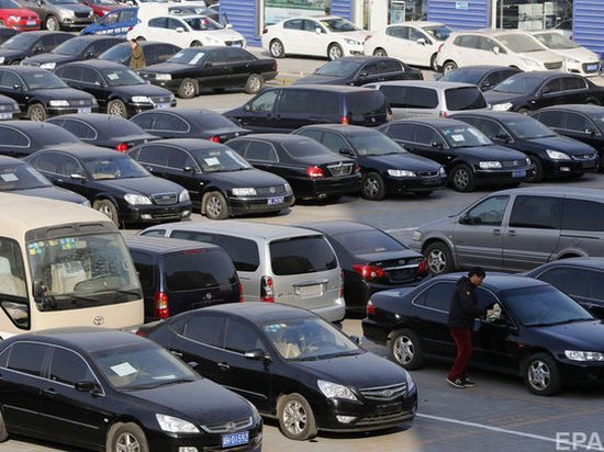 В Украине значительно подскочили продажи импортных б/у автомобилей