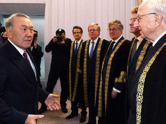 Как британские судьи возглавили новый суд Казахстана