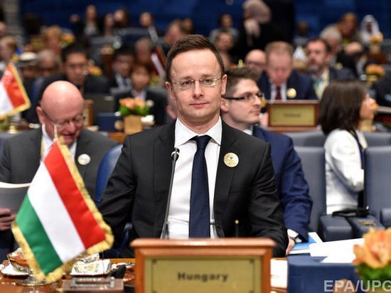 Венгрия выдвинула условие для отмены блокирования сотрудничества между Украиной и НАТО