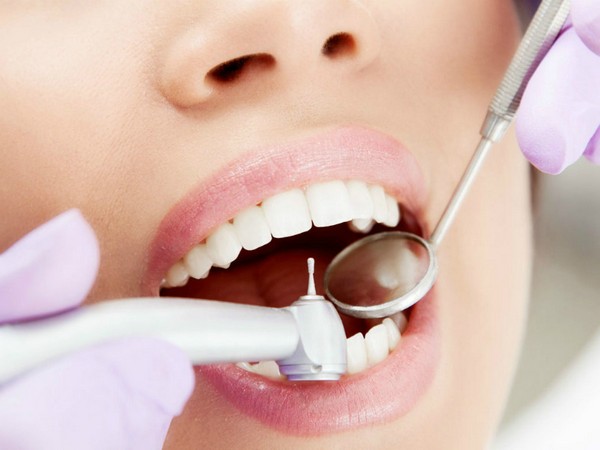 Лечение зубов под наркозом в семейной стоматологии «Healthy Dent»