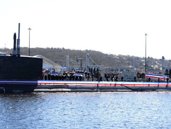 Флот США принял на вооружение атомную подлодку USS Colorado