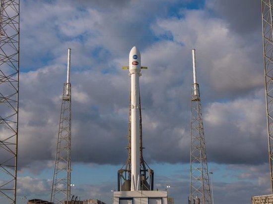 SpaceX отменила запуск новой ракеты Falcon-9 за минуту до старта