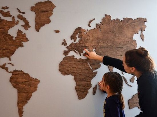 Украинский стартап собрал $100 000 на деревянную карту мира