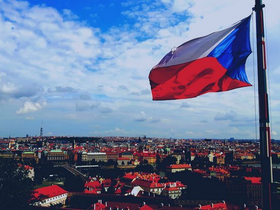 Чехия упростит и ускорит процедуру трудоустройства украинцев