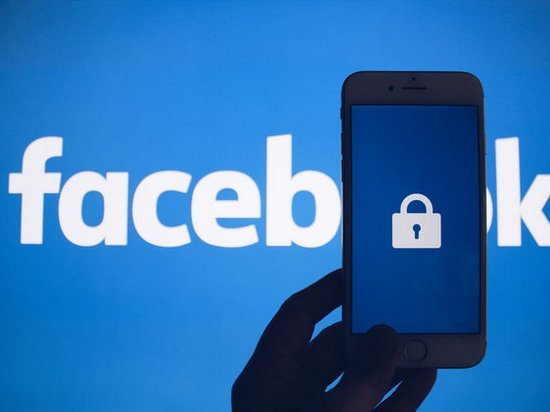 Фейсбук обнародовал личные публикации 14 миллионов пользователей