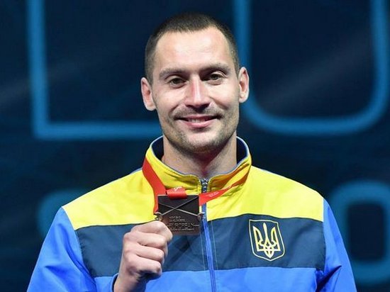 Украинский шпажист Никишин выиграл бронзу на чемпионате Европы