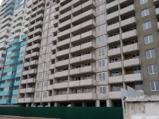 В Киеве застройщиков обязали снести многоэтажный дом