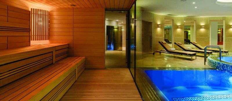 сауна с бассейном