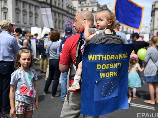 В Лондоне на акцию против Brexit вышли 100 тысяч сторонников Евросоюза
