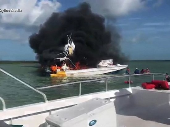 На Багамских островах взорвался катер с туристами (видео)