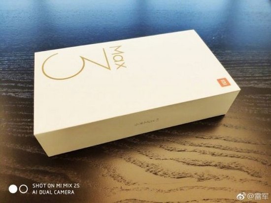 Гендиректор Xiaomi подтвердил скорый выход смартфона Mi Max 3