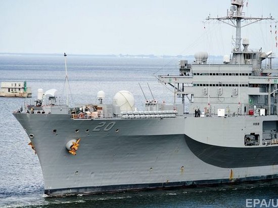 Си Бриз-2018: американский флагман вошел в Черное море для учений с украинским флотом